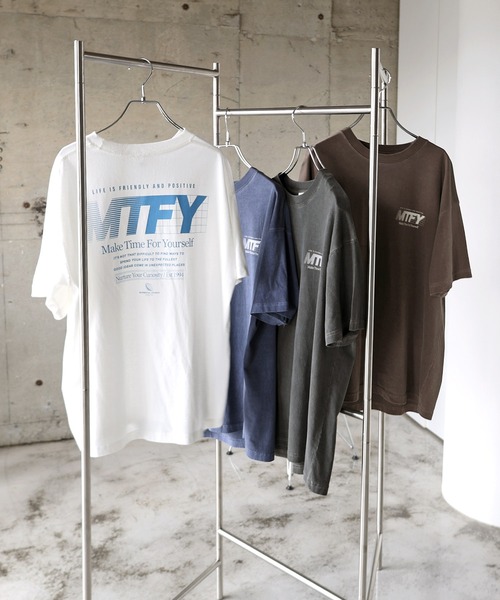 Футболка с коротким рукавом, принт логотипа MTFY, обработка пигментами ANME, кремовый
Футболка с коротким рукавом, принт логотипа MTFY, обработка пигментами ANME, кремовый