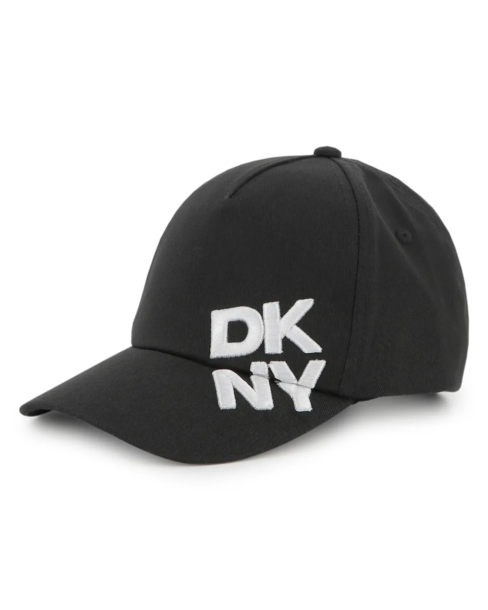 Черная детская кепка из хлопка DKNY
Черная детская кепка из хлопка DKNY
