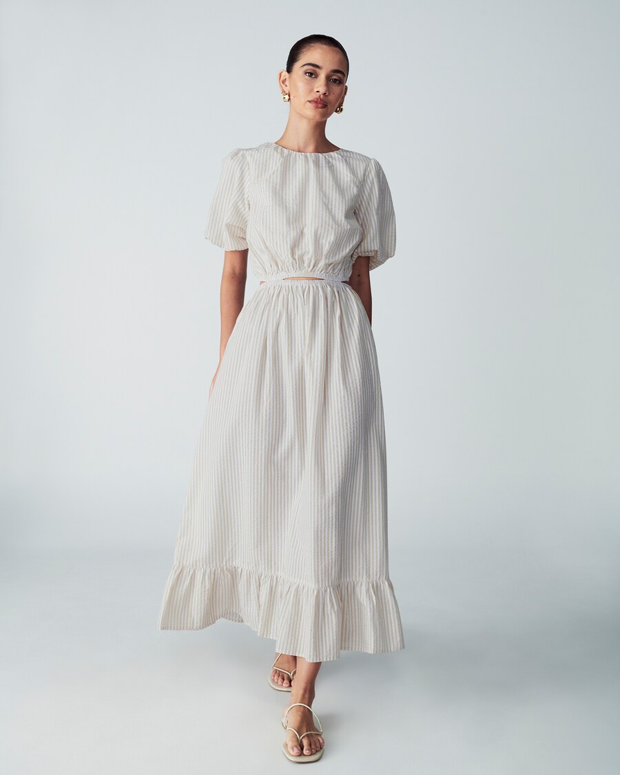 Платье St MRLO Mie, бежевый
Платье St MRLO Mie, бежевый