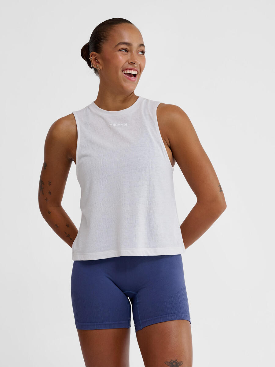 Футболка Hmlmt Vanja Multisport Women HUMMEL
Футболка Hmlmt Vanja Multisport Women HUMMEL