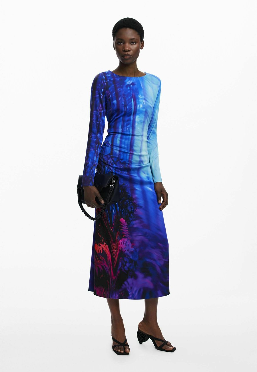 Платье Desigual Day dress, Mix/Multi-Coloured
Платье Desigual Day dress, Mix/Multi-Coloured