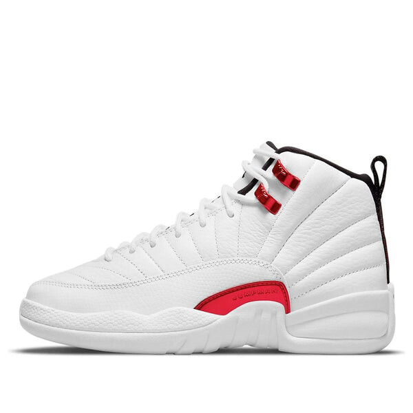 Кроссовки 12 ретро Air Jordan, белый
Кроссовки 12 ретро Air Jordan, белый