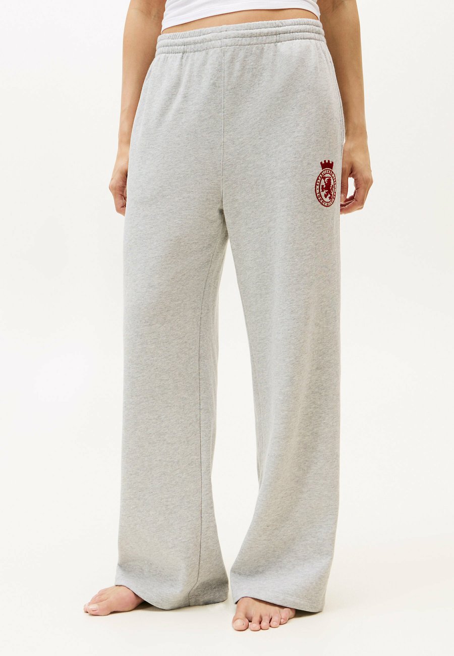 Брюки Tommy Hilfiger CREST WIDE JOGGERS, Light Grey Heather/Light Grey
Брюки Tommy Hilfiger CREST WIDE JOGGERS, Light Grey Heather/Light Grey