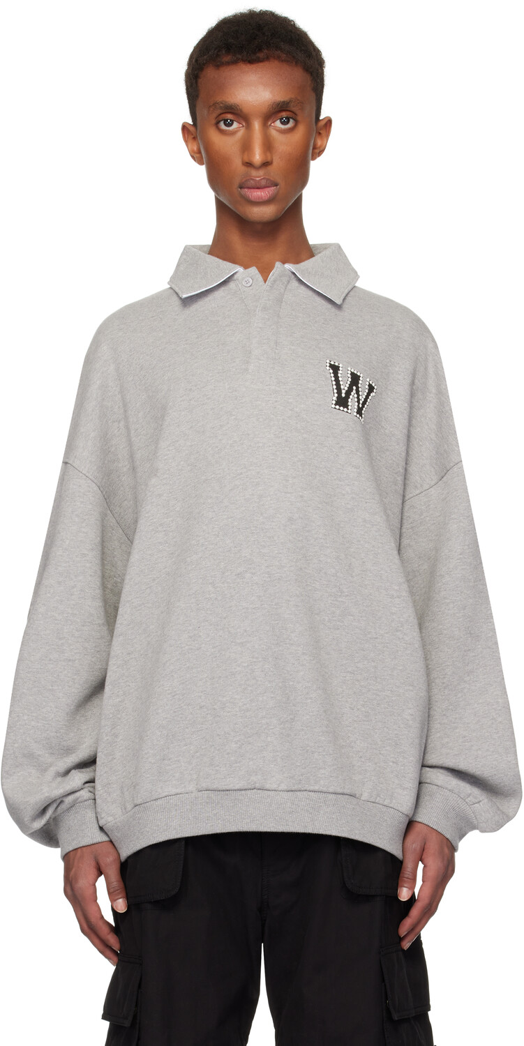 Поло с серым жемчужным логотипом We11done
Поло с серым жемчужным логотипом We11done