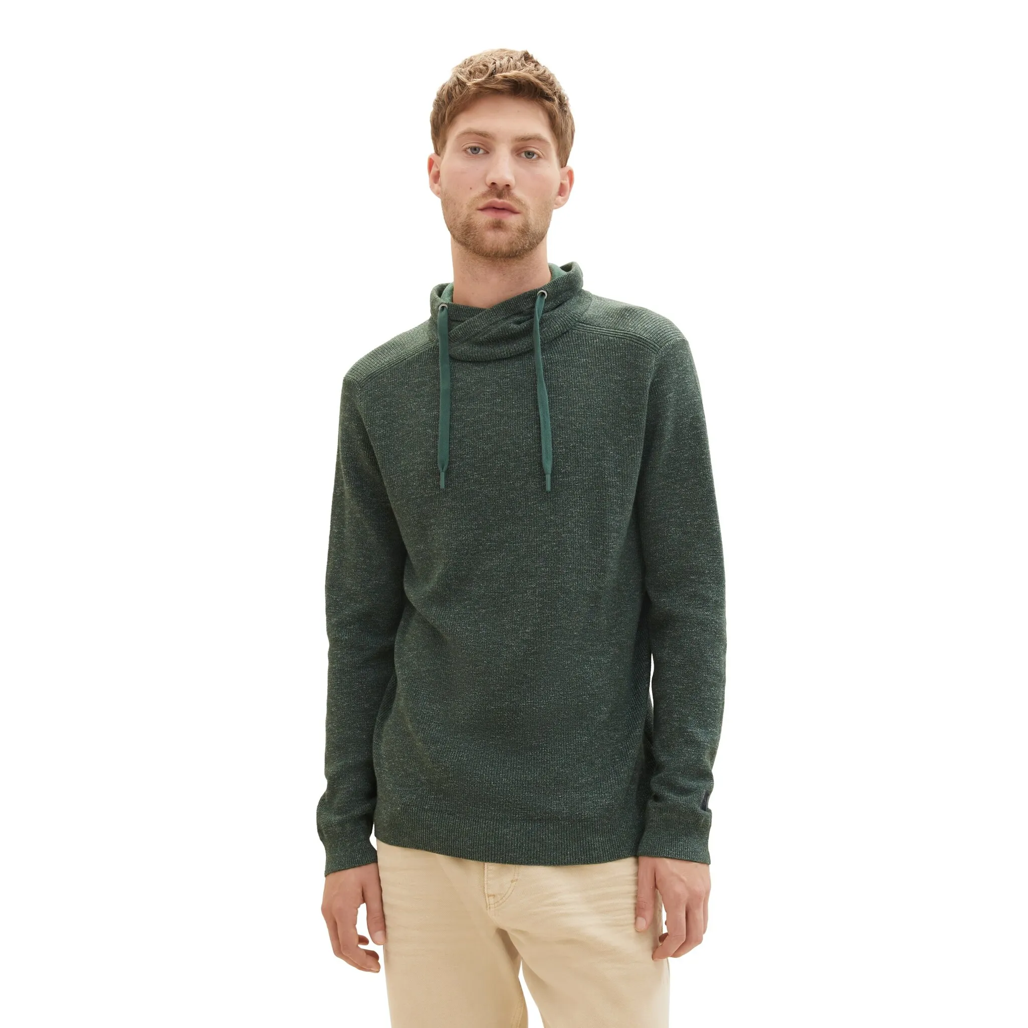 TOM TAILOR вязаный свитер, с кулиской на воротнике-стойке, зеленый
TOM TAILOR вязаный свитер, с кулиской на воротнике-стойке, зеленый