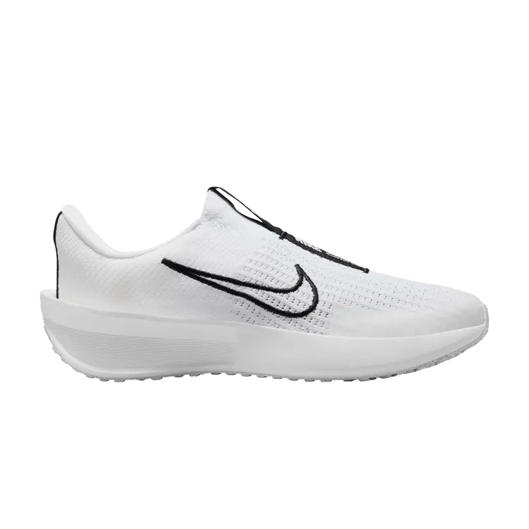 Кроссовки Nike Interact Run EasyOn, White Black
Кроссовки Nike Interact Run EasyOn, White Black