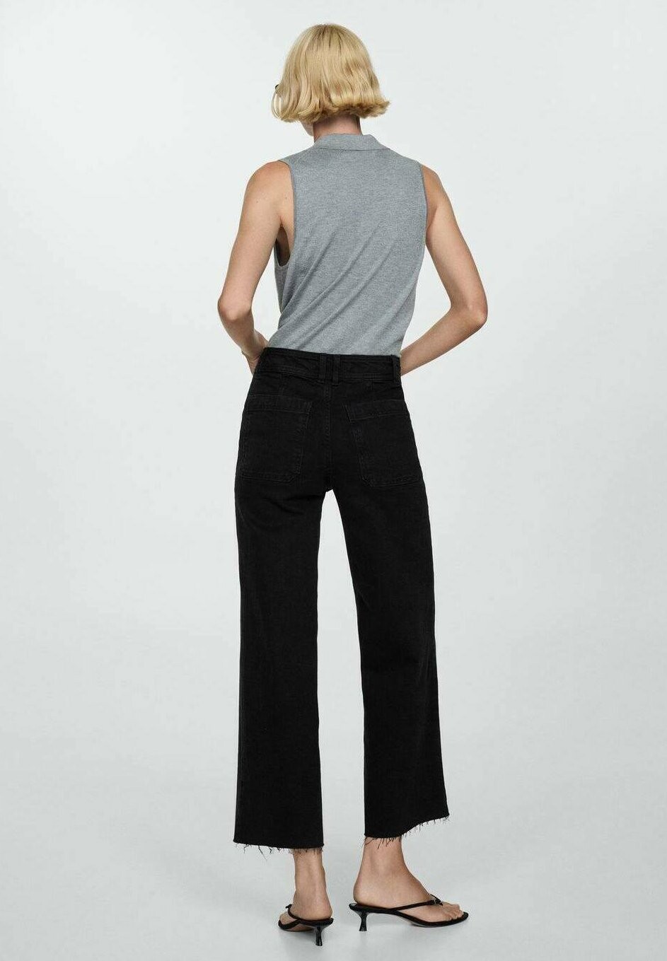 Расклешенные джинсы CATHERIN Mango, черный деним
Расклешенные джинсы CATHERIN Mango, черный деним