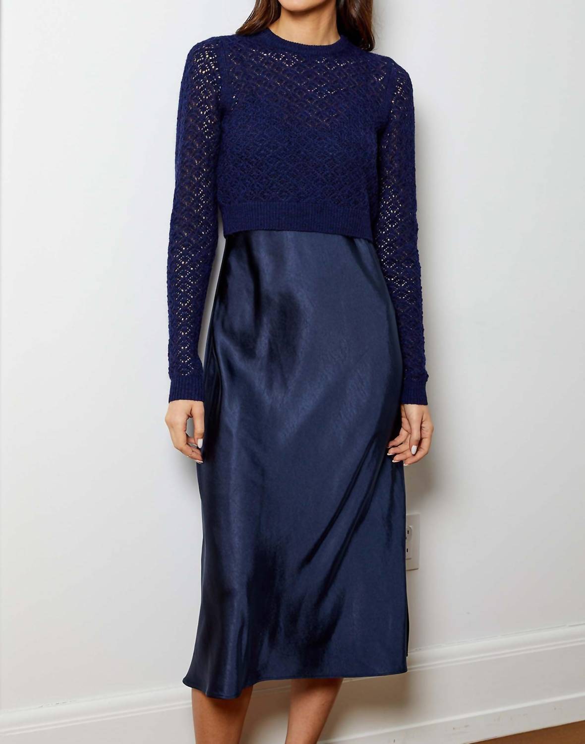 Платье-свитер Val Combo в темно-синем цвете dh NEW YORK
Платье-свитер Val Combo в темно-синем цвете dh NEW YORK