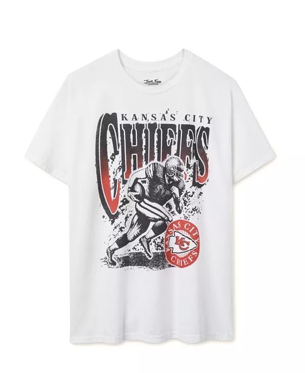 Футболка унисекс с символикой команды Kansas City Chiefs, демонстрирующая бегущих игроков на блошином рынке. Junk Food Clothing, белый
Футболка унисекс с символикой команды Kansas City Chiefs, демонстрирующая бегущих игроков на блошином рынке. Junk Food Clothing, белый