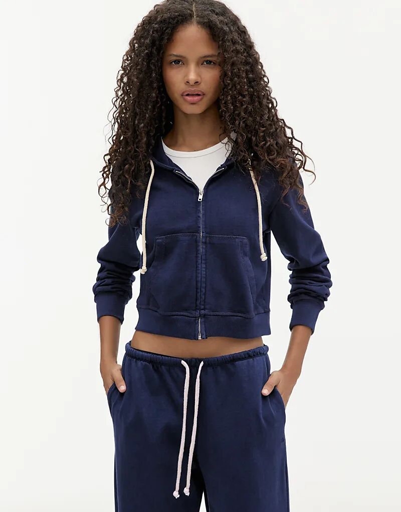 Толстовка Pull&Bear с контрастным шнурком темно-синего цвета
Толстовка Pull&Bear с контрастным шнурком темно-синего цвета