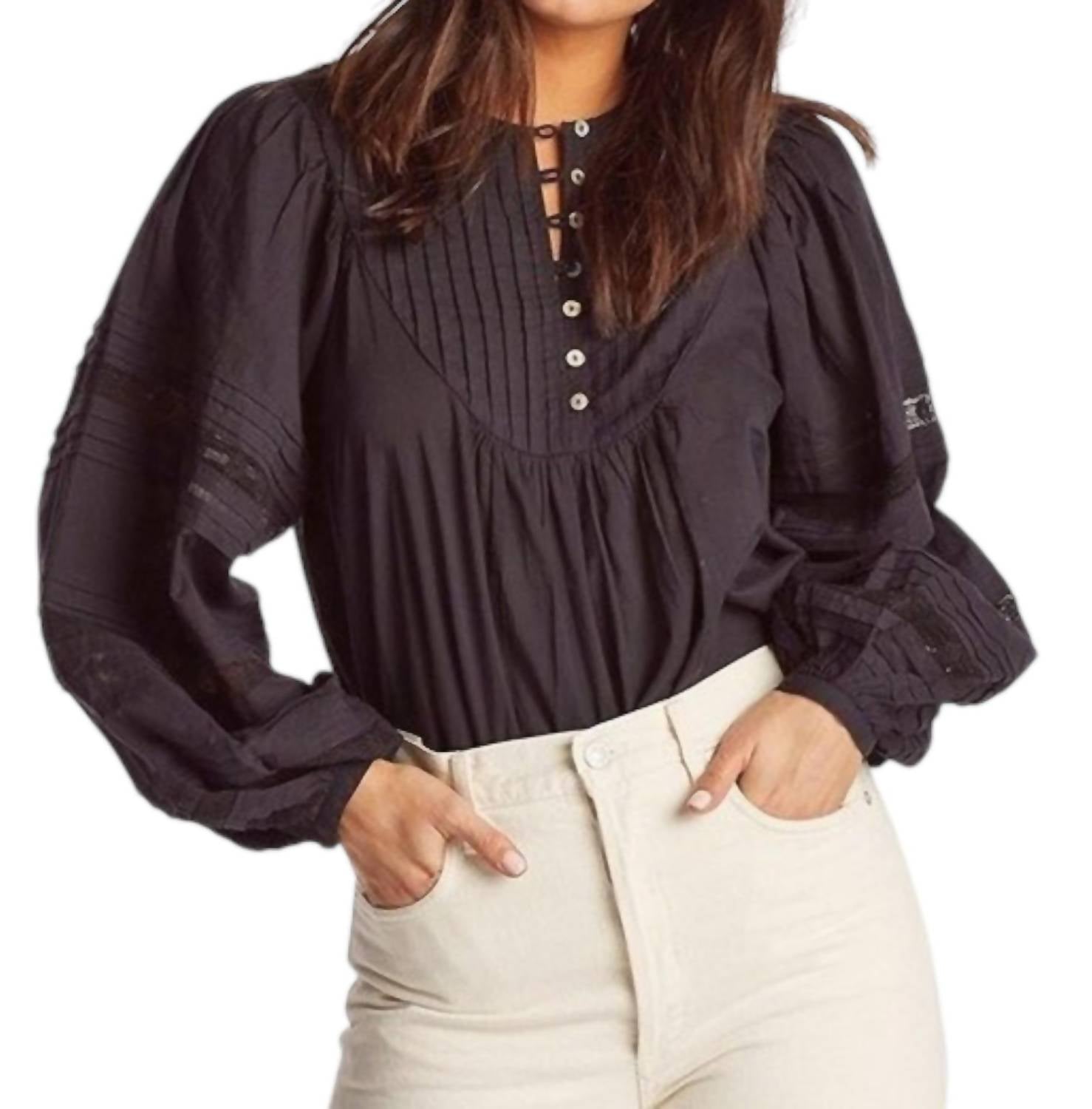 Блузка Ayleen черного цвета Cleobella
Блузка Ayleen черного цвета Cleobella