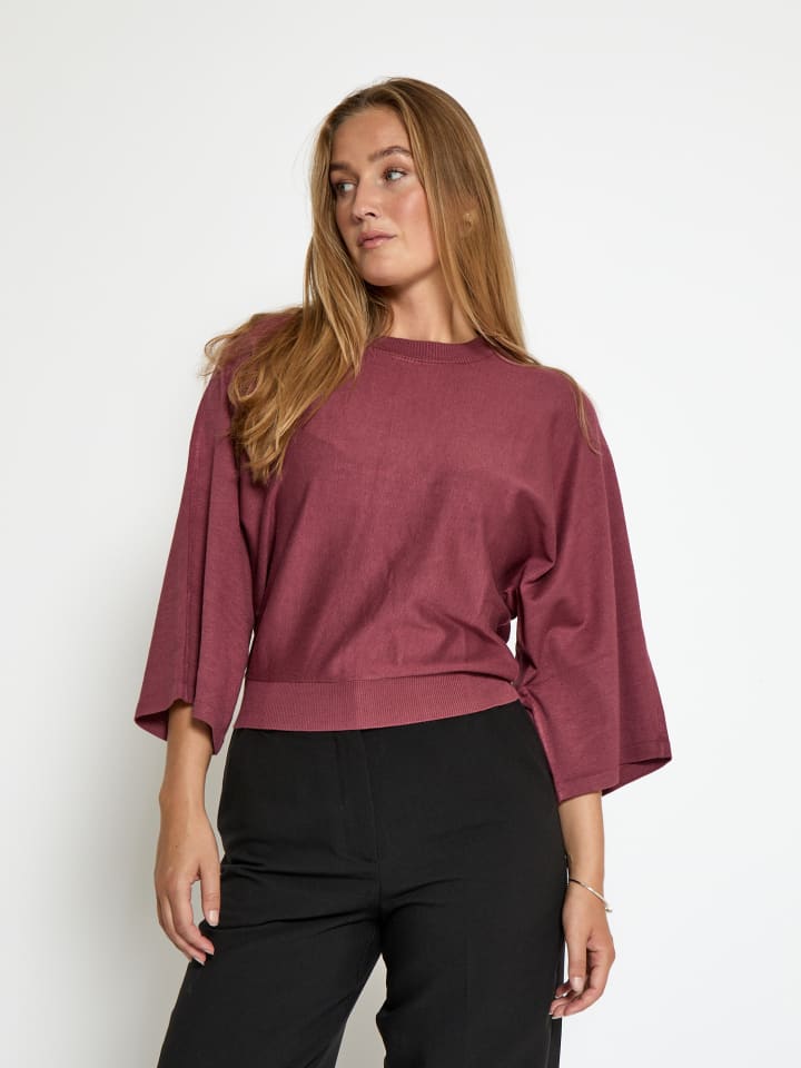 Футболка в цвете Roan Rouge minus
Футболка в цвете Roan Rouge minus