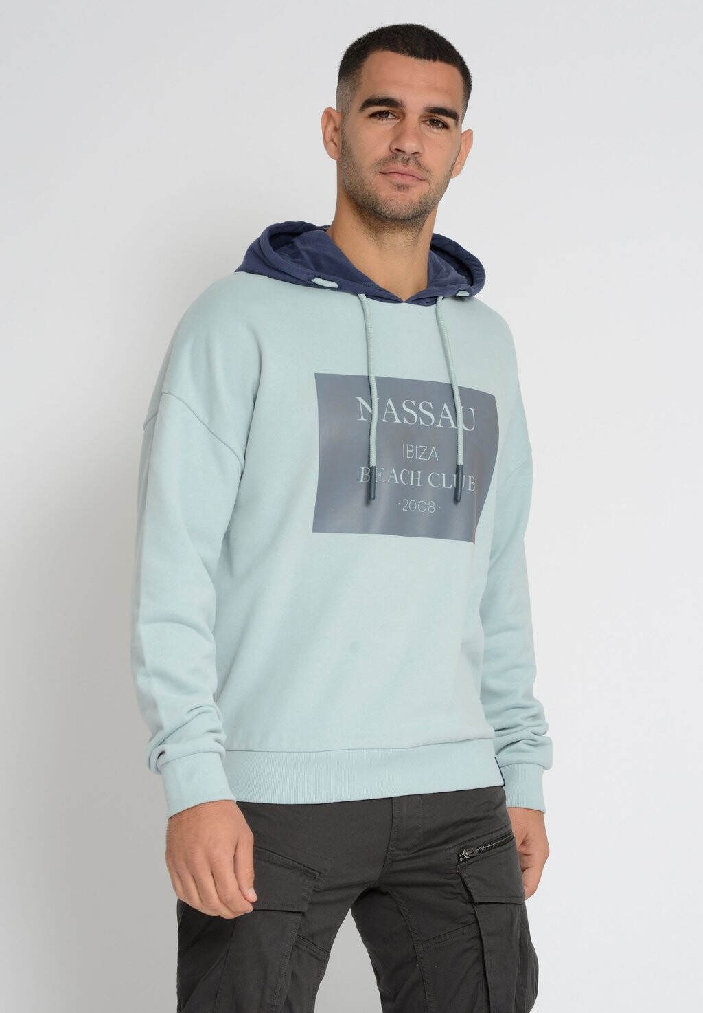 Толстовка с капюшоном Nassau, светло-голубой
Толстовка с капюшоном Nassau, светло-голубой