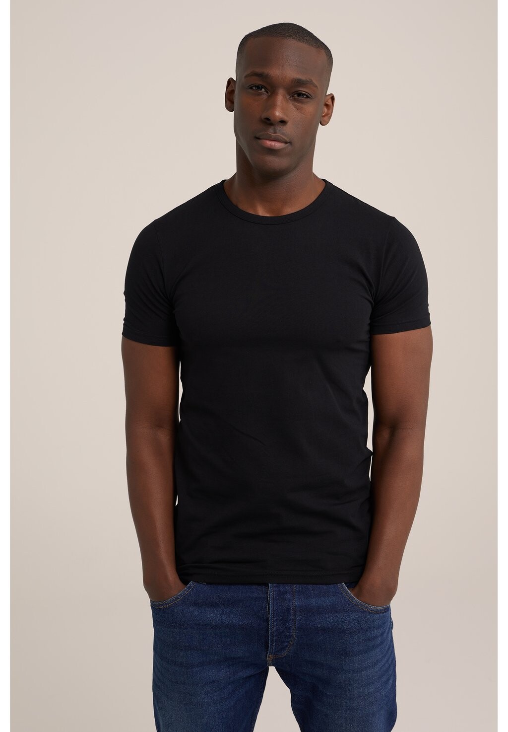 базовая футболка 4-Pack WE Fashion, черный
базовая футболка 4-Pack WE Fashion, черный