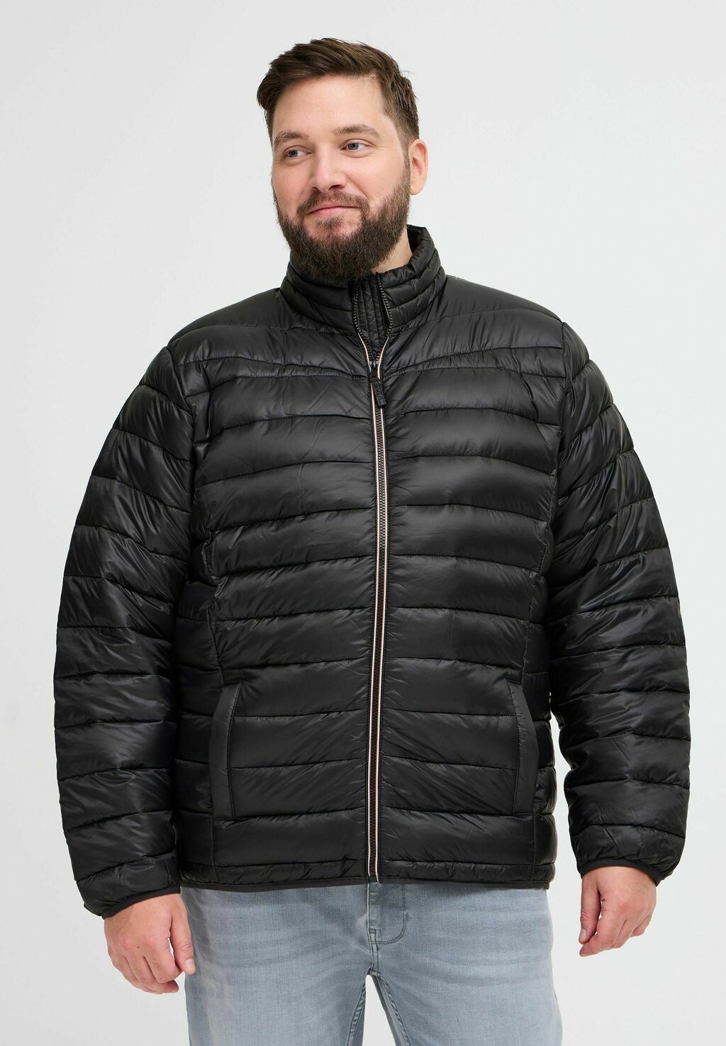 Зимняя куртка BHBOUTERWEAR Blend, черный
Зимняя куртка BHBOUTERWEAR Blend, черный