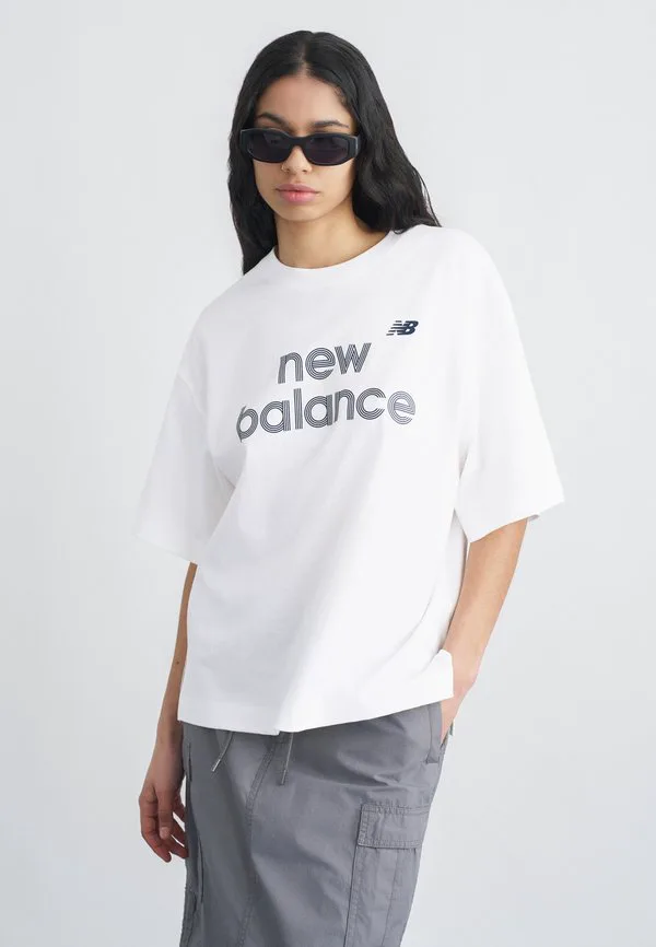 Футболка с графическим принтом New Balance, White, Белый, Футболка с графическим принтом New Balance, White
Футболка с графическим принтом New Balance, White, Белый, Футболка с графическим принтом New Balance, White
