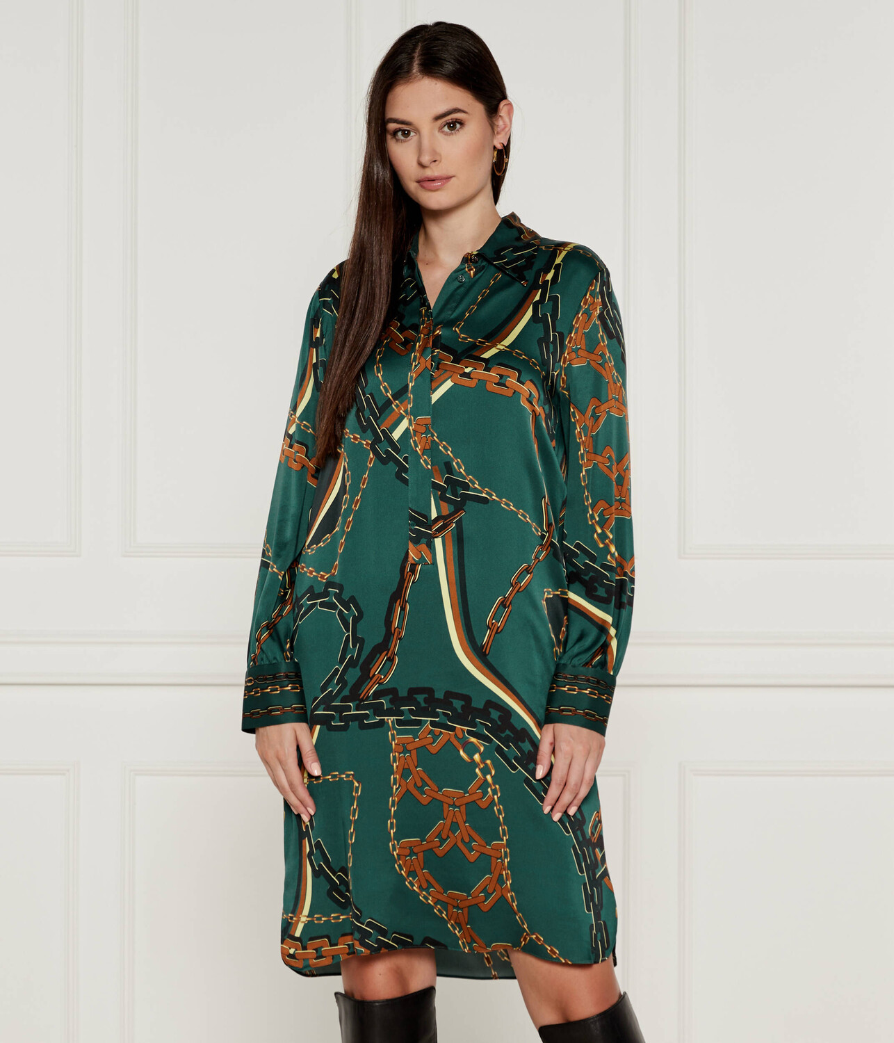 Платье Marc Cain, цвет verde bottiglia
Платье Marc Cain, цвет verde bottiglia