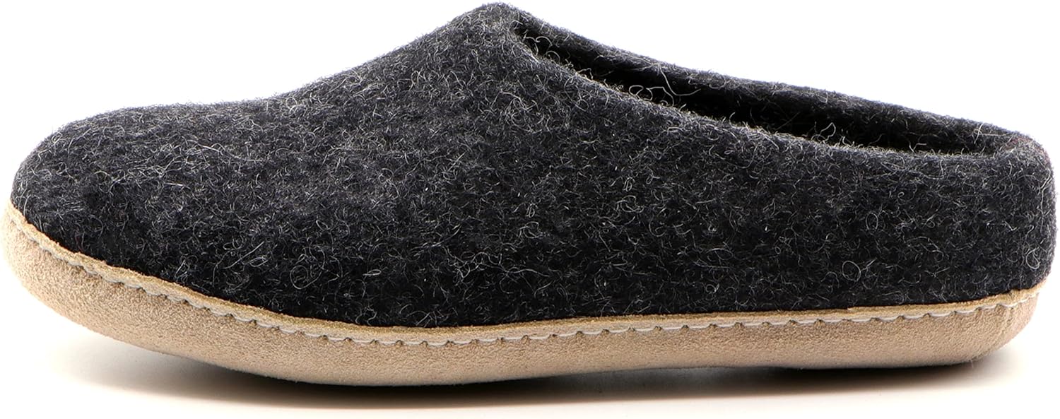 Мужские шерстяные домашние тапочки 'Newport' Nootkas, коричневый/угольный/золотисто-коричневый
Мужские шерстяные домашние тапочки 'Newport' Nootkas, коричневый/угольный/золотисто-коричневый