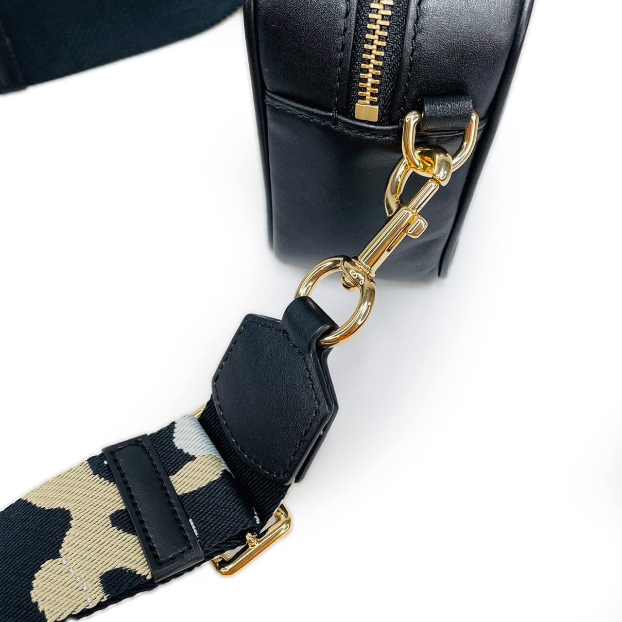 Сумка через плечо Marc Jacobs Flash Leather, цвет черный, многоцветный
Сумка через плечо Marc Jacobs Flash Leather, цвет черный, многоцветный