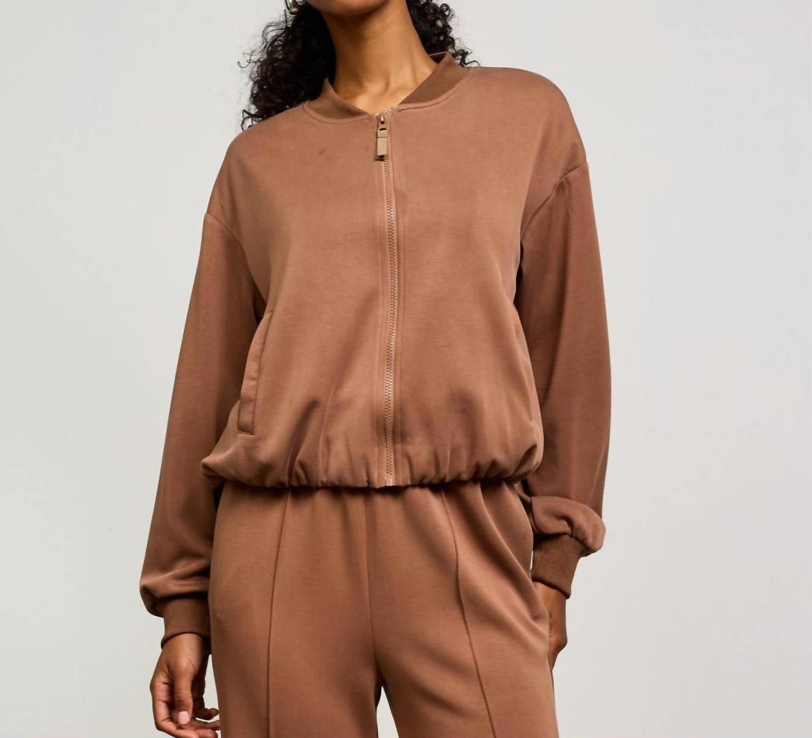 Куртка Murphy Scuba в цвете кофе SKIES ARE BLUE, Coffee
Куртка Murphy Scuba в цвете кофе SKIES ARE BLUE, Coffee