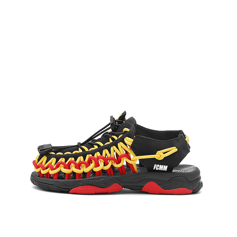 Дышащие быстросохнущие низкие сандалии для детей FCMM, черный/красный/желтый
Дышащие быстросохнущие низкие сандалии для детей FCMM, черный/красный/желтый