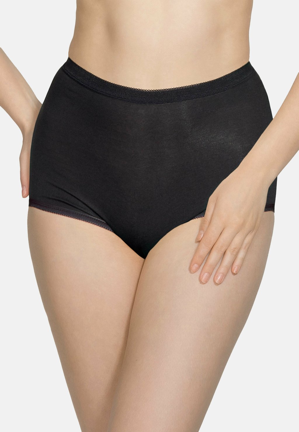 Брюки LARA Mitex, черный
Брюки LARA Mitex, черный