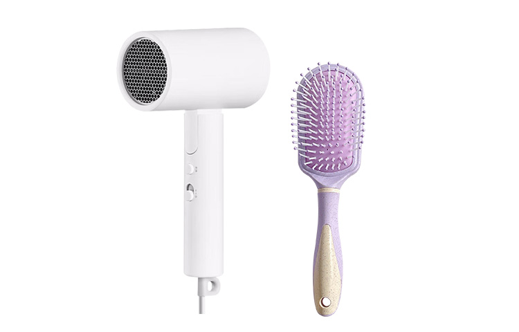 Фен для волос с отрицательными ионами H101 Mi, H101 (white) (complimentary airbag comb)
Фен для волос с отрицательными ионами H101 Mi, H101 (white) (complimentary airbag comb)