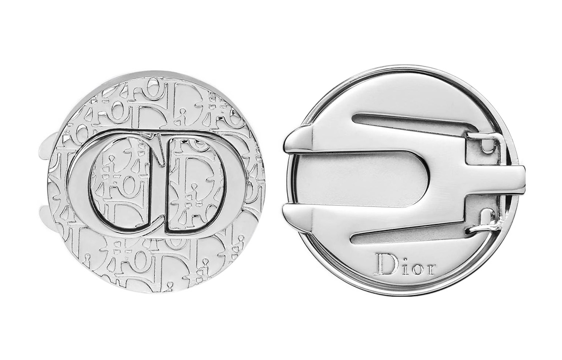 Косые запонки для мужчин DIOR
Косые запонки для мужчин DIOR