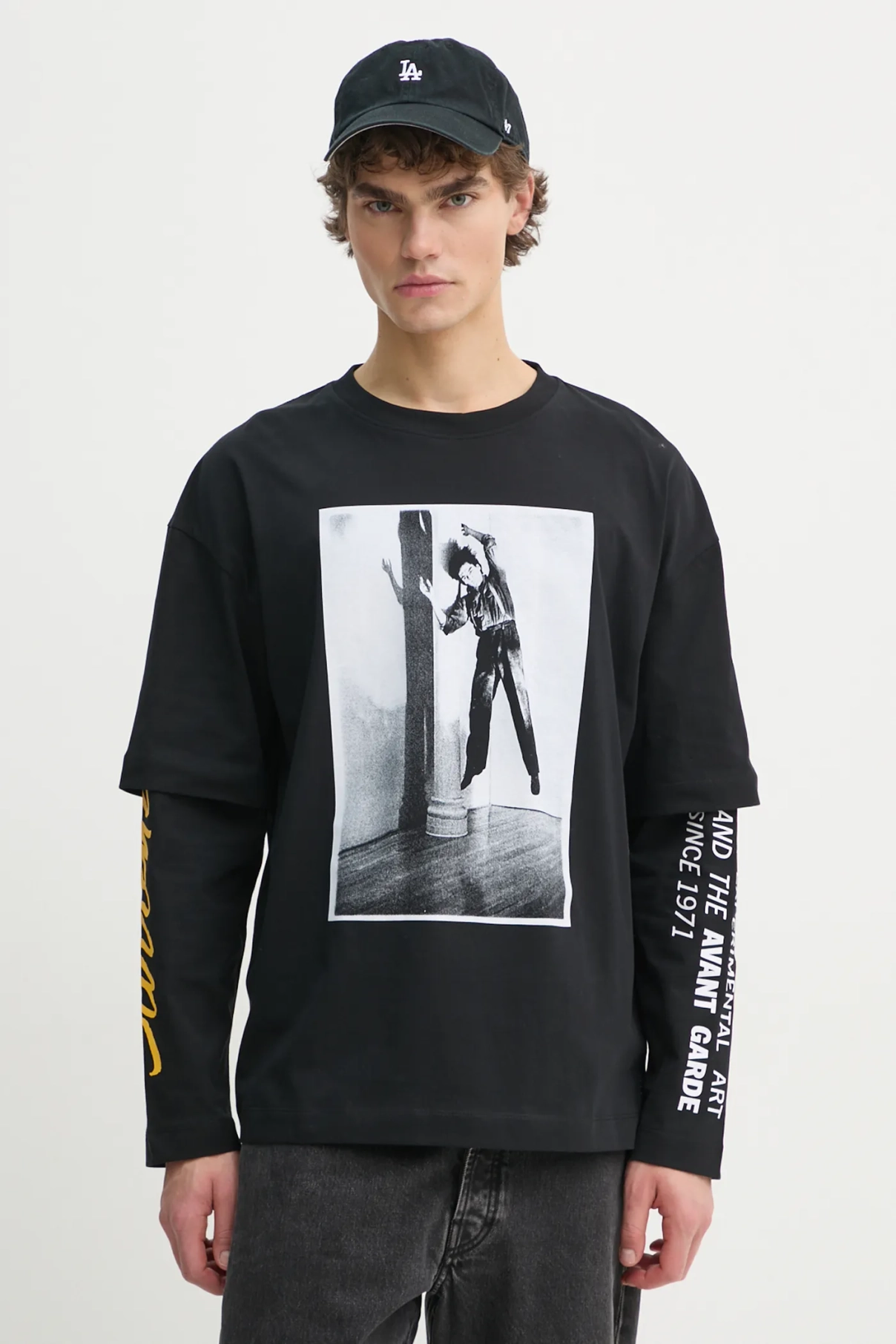 Хлопковый топ с длинными рукавами Études Studio, черный
Хлопковый топ с длинными рукавами Études Studio, черный