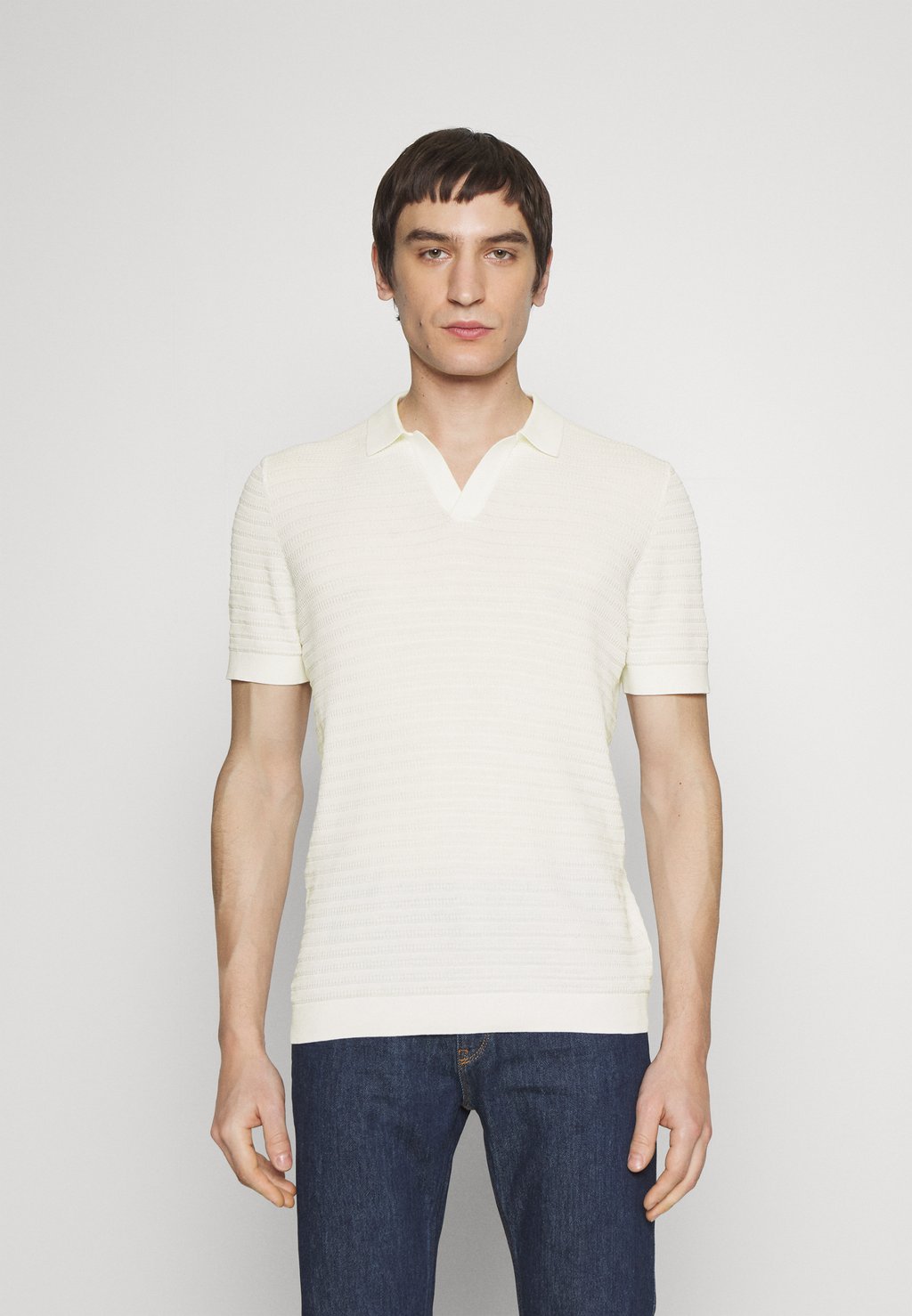 Поло BRAIAN DRYKORN, слоновая кость
Поло BRAIAN DRYKORN, слоновая кость