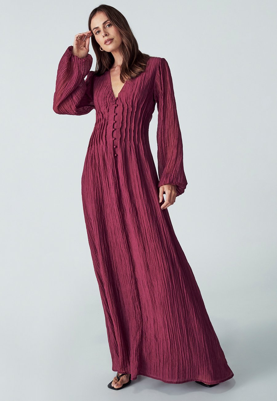 Платье WILLA PALAMINO, Burgundy/Red
Платье WILLA PALAMINO, Burgundy/Red