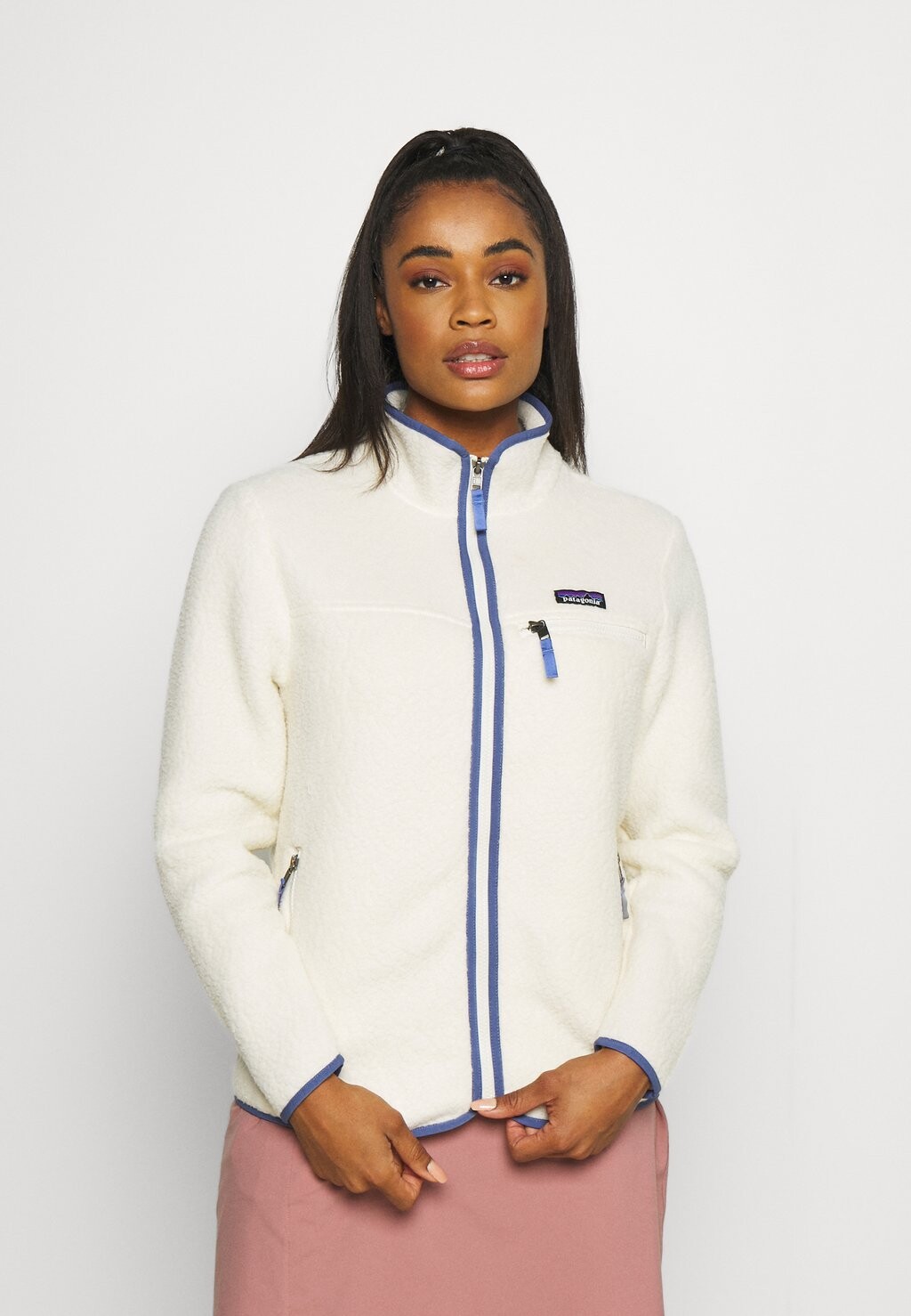 Флисовая куртка W'S RETRO FLEECE Patagonia, натуральный
Флисовая куртка W'S RETRO FLEECE Patagonia, натуральный