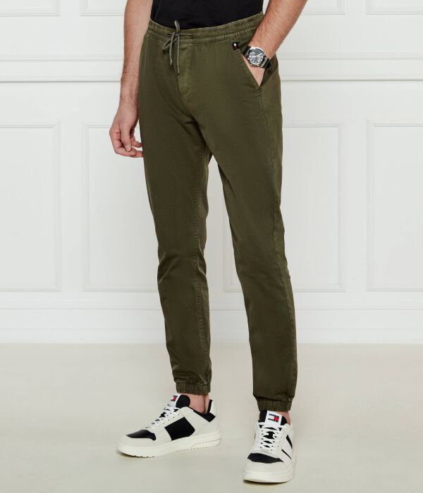 Брюки-джоггеры Austin Tommy Jeans TJM, зеленый
Брюки-джоггеры Austin Tommy Jeans TJM, зеленый