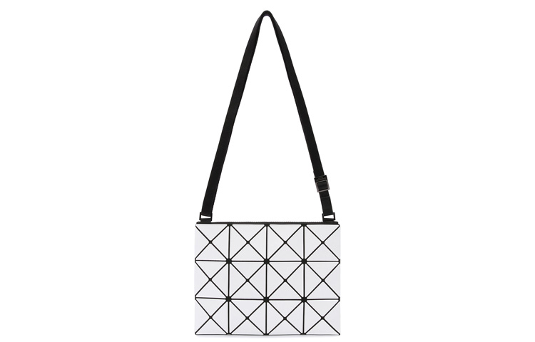 Сумка кросс-боди PVC Trumpets унисекс белая ISSEY MIYAKE
Сумка кросс-боди PVC Trumpets унисекс белая ISSEY MIYAKE