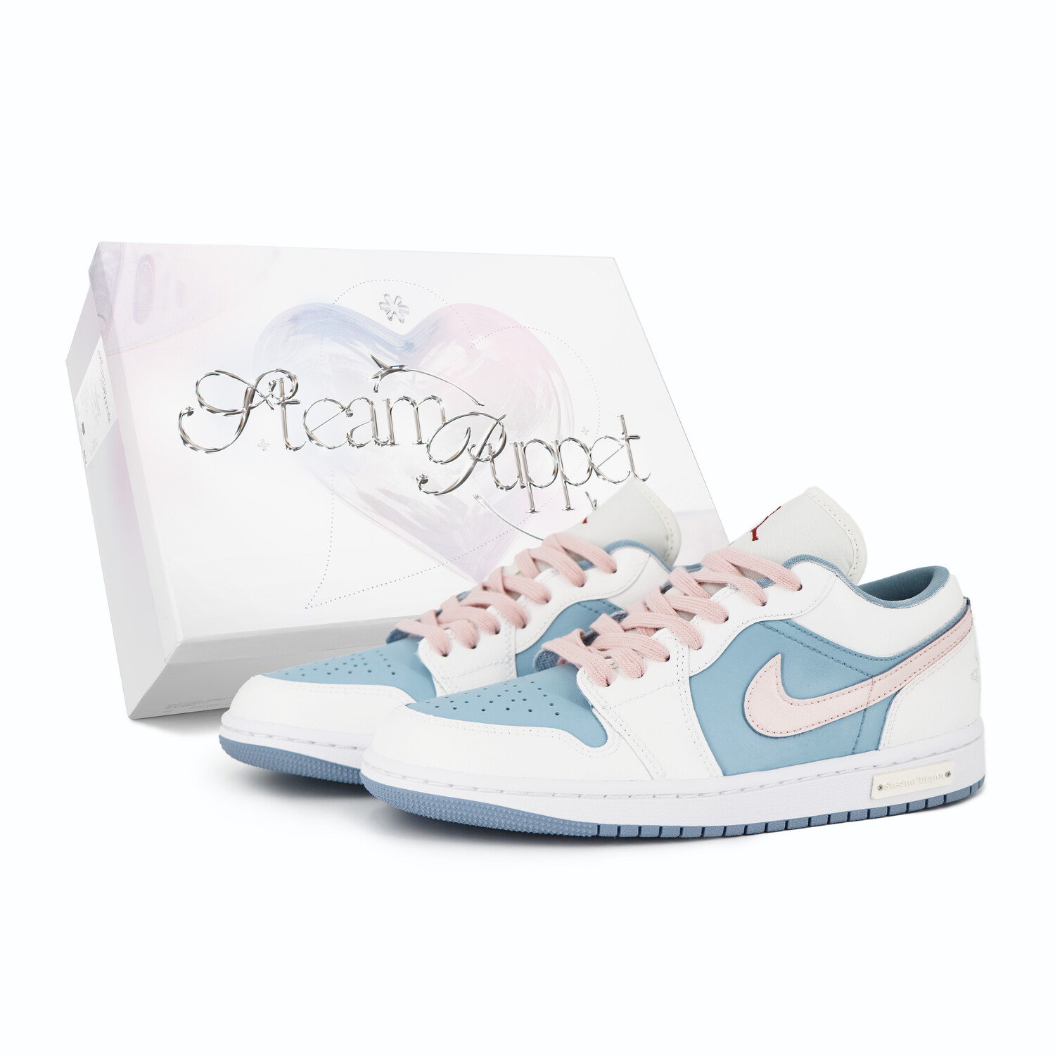 Кроссовки Air Jordan 1 Vintage Basketball Shoes Women's Low-top Pink/blue/white, цвет Vanilla macarons
Кроссовки Air Jordan 1 Vintage Basketball Shoes Women's Low-top Pink/blue/white, цвет Vanilla macarons
