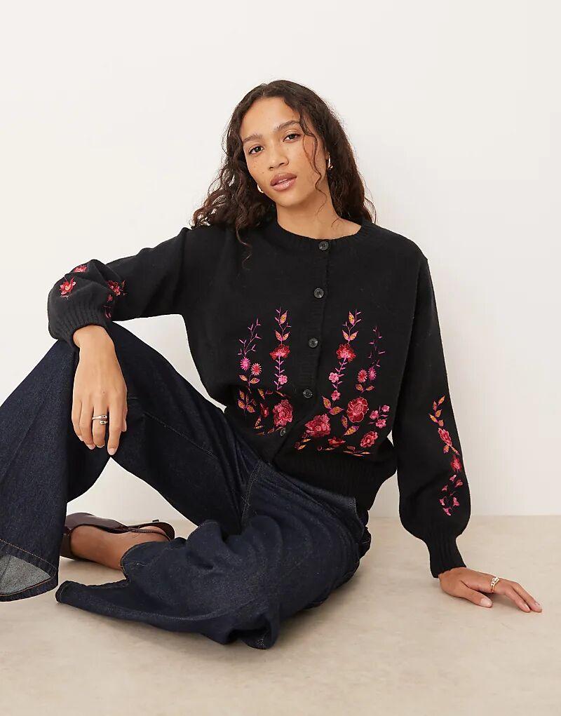 Кардиган Lovedrobe с цветочной вышивкой черного цвета
Кардиган Lovedrobe с цветочной вышивкой черного цвета