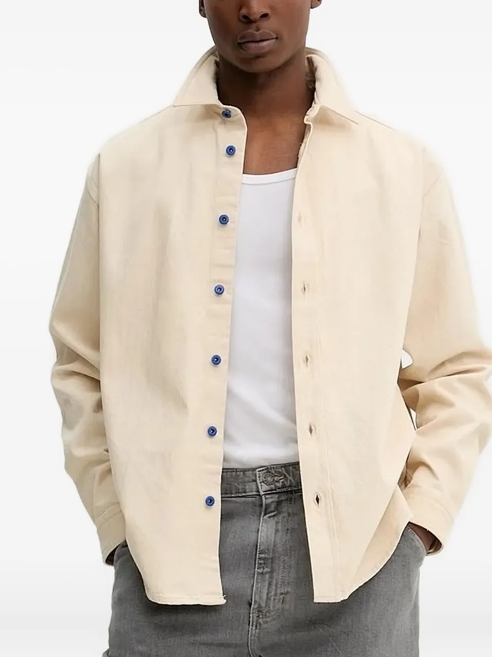 Рубашка с пуговицами и логотипом HUGO, нейтральный
Рубашка с пуговицами и логотипом HUGO, нейтральный