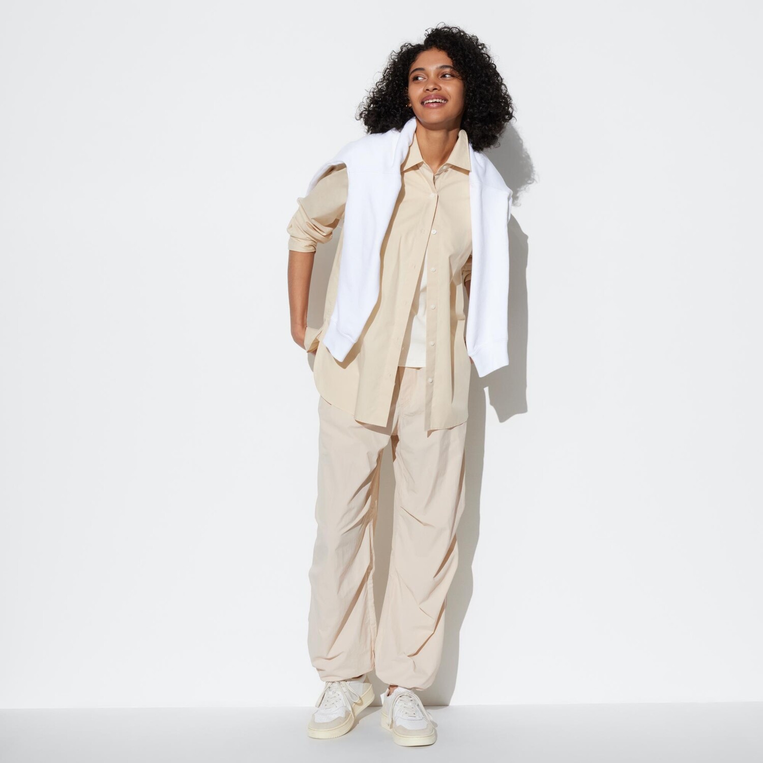 Брюки UNIQLO с защитой от ультрафиолета, бежевый
Брюки UNIQLO с защитой от ультрафиолета, бежевый