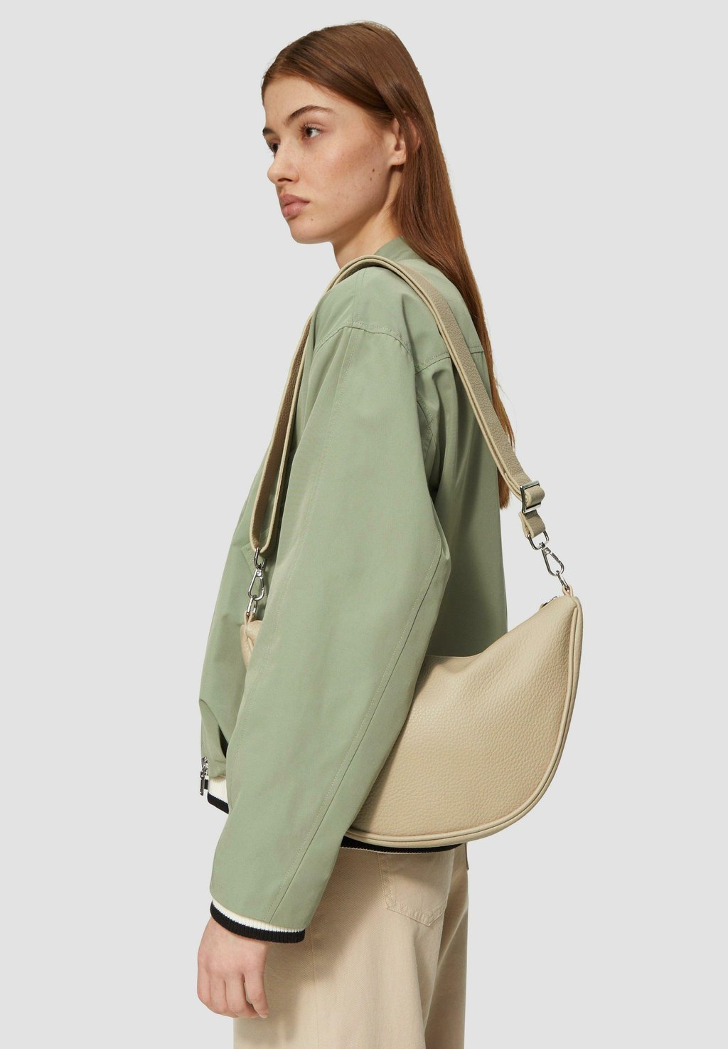 Сумка через плечо HALFMOON - Across body bag s.Oliver, бежевый
Сумка через плечо HALFMOON - Across body bag s.Oliver, бежевый