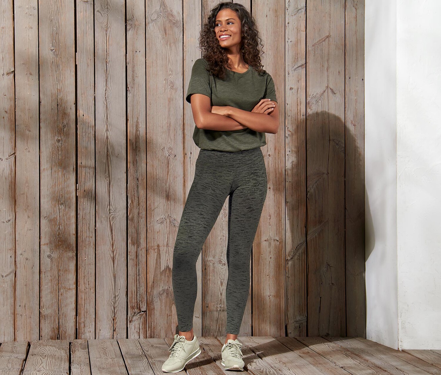 Спортивные колготки Tchibo, серо-зеленый 
Спортивные колготки Tchibo, серо-зеленый