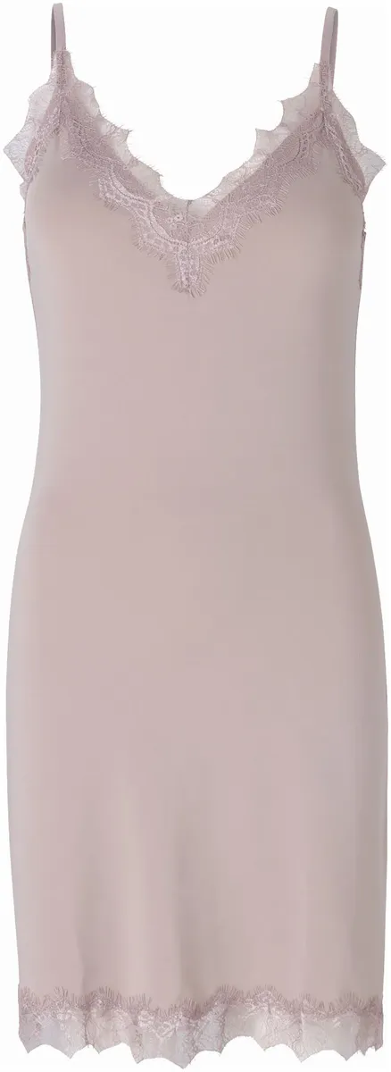 Нижнее платье Rosemunde "Billie Strap Dress" с красивой винтажной кружевной отделкой по вырезу и подоле, цвет Vintage Powder
Нижнее платье Rosemunde "Billie Strap Dress" с красивой винтажной кружевной отделкой по вырезу и подоле, цвет Vintage Powder