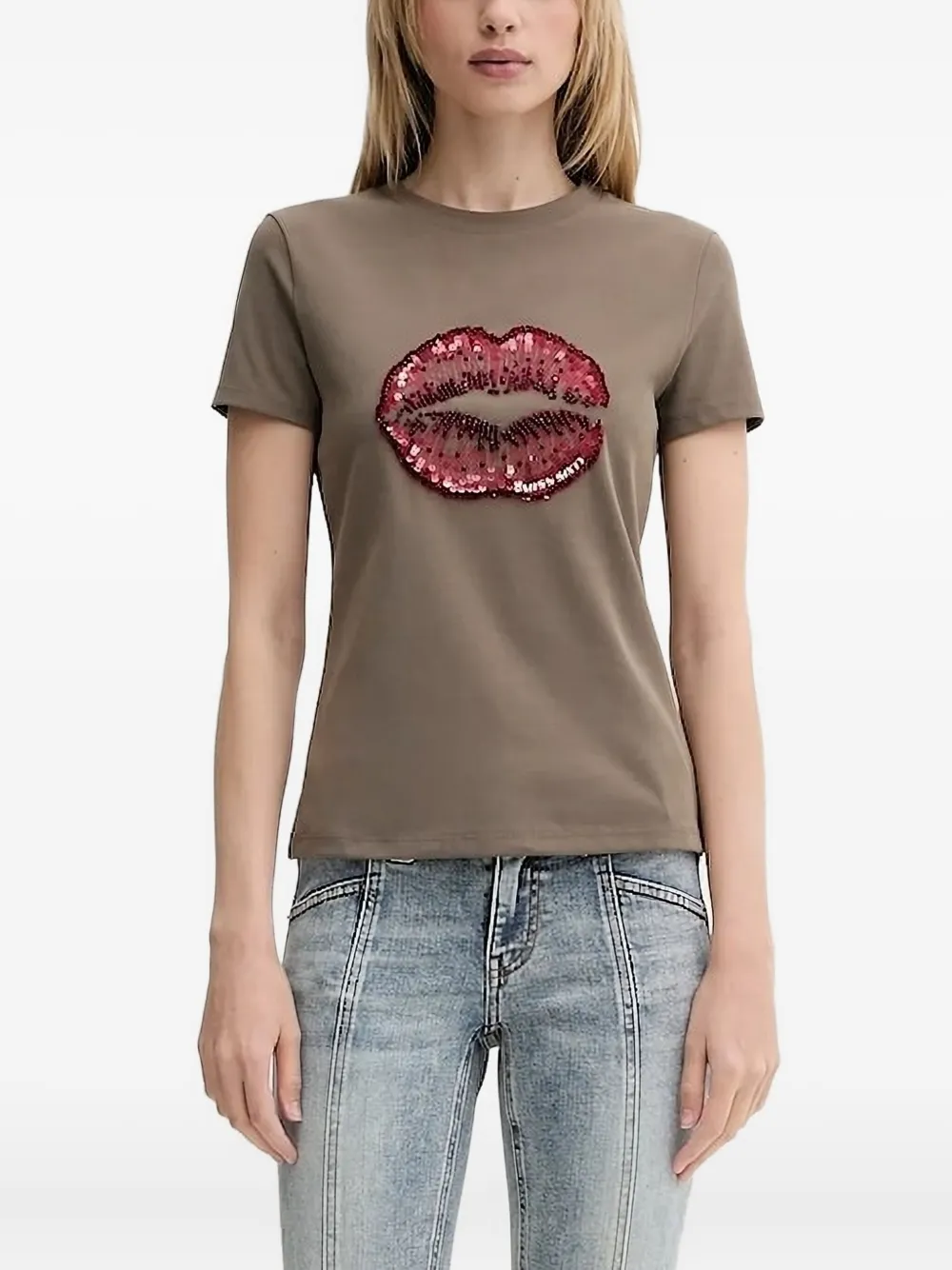 Футболка с пайетками на губах Miss Sixty, коричневый
Футболка с пайетками на губах Miss Sixty, коричневый