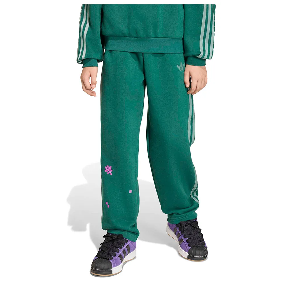 Свободные спортивные штаны adidas Originals Minecraft, зеленый
Свободные спортивные штаны adidas Originals Minecraft, зеленый
