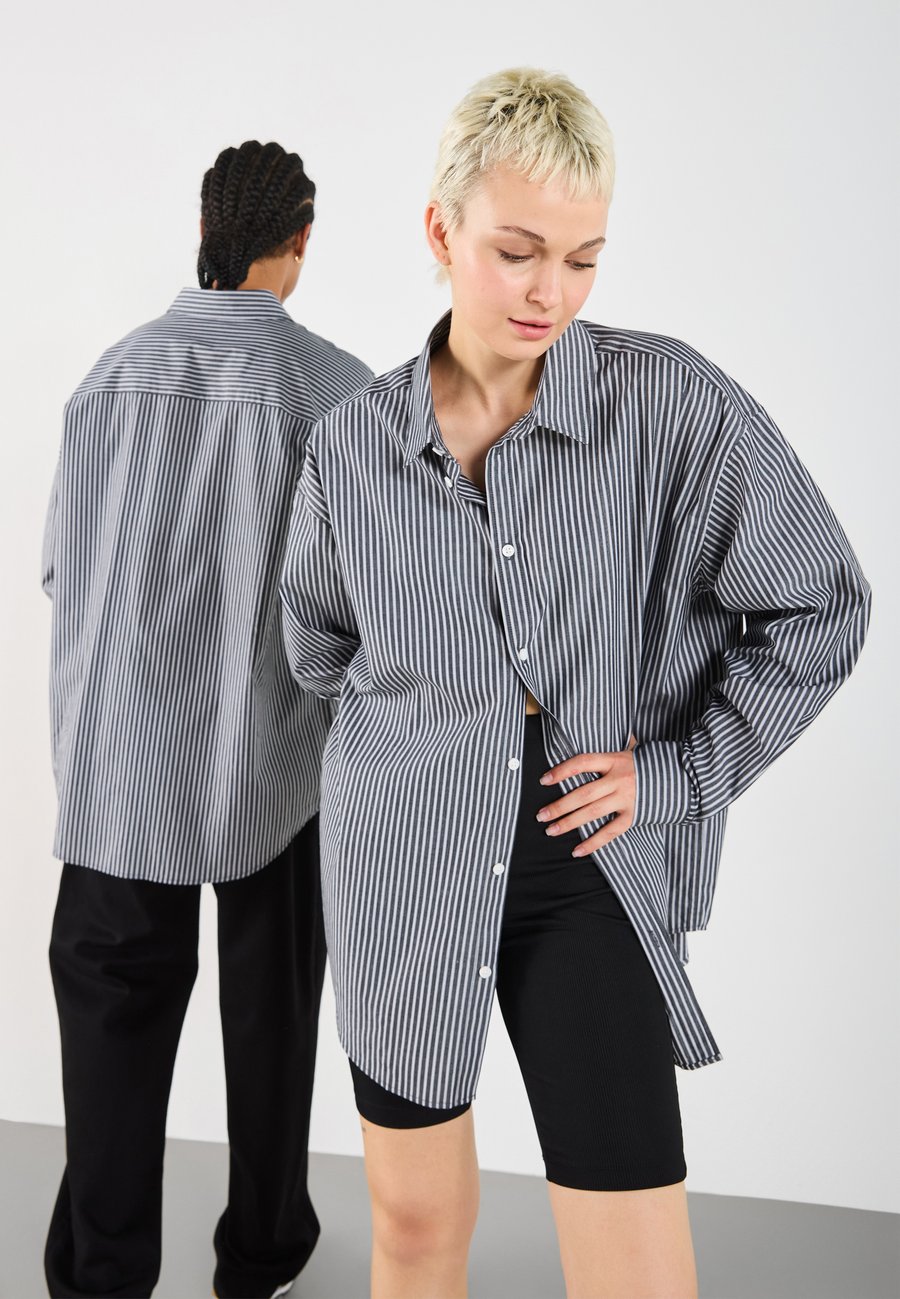 Блуза YOURTURN FORMAL UNISEX, Black/White/Black
Блуза YOURTURN FORMAL UNISEX, Black/White/Black