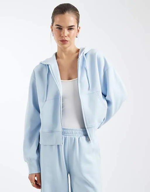 Голубое укороченное худи с кисточкой на молнии ASOS DESIGN
Голубое укороченное худи с кисточкой на молнии ASOS DESIGN