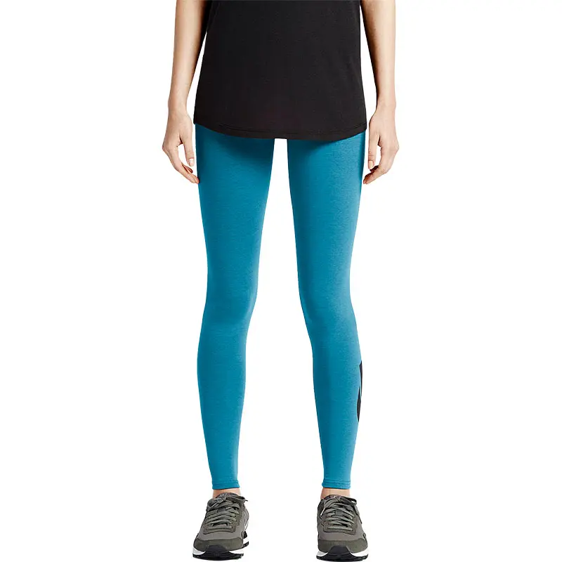 Спортивные штаны женские Lake Blue Nike, синий
Спортивные штаны женские Lake Blue Nike, синий