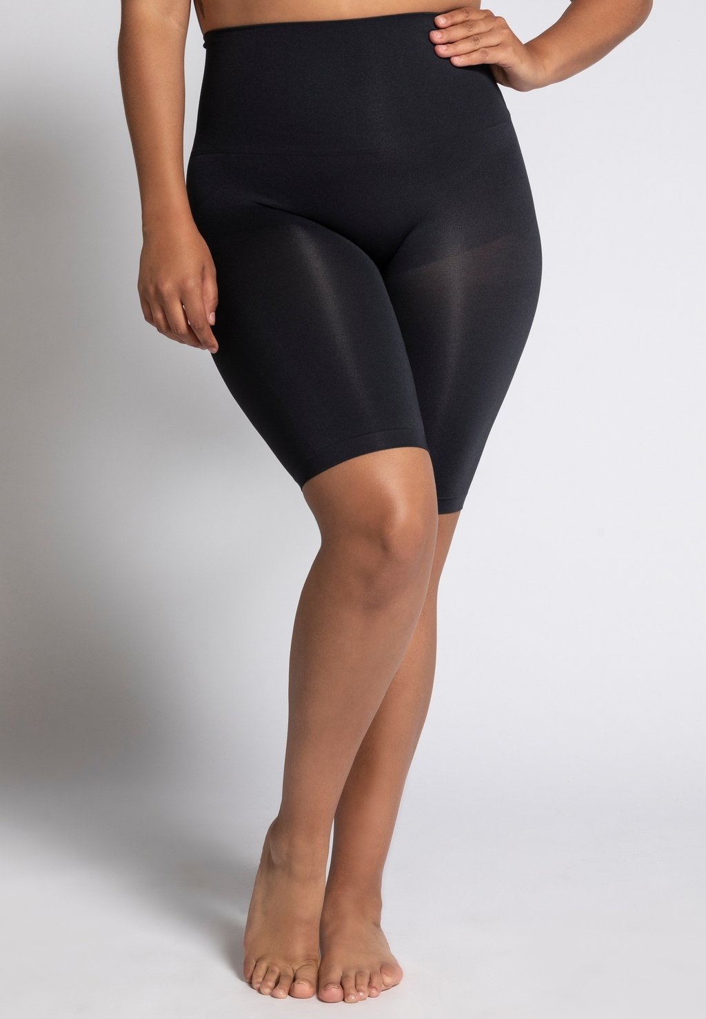 Леггинсы UNSICHTBAR STRETCH-ANTEIL Ulla Popken, черный
Леггинсы UNSICHTBAR STRETCH-ANTEIL Ulla Popken, черный