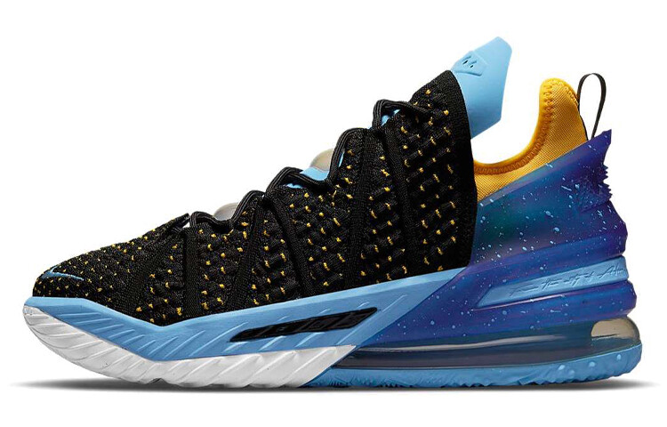 Мужские баскетбольные кроссовки Nike Lebron 18
Мужские баскетбольные кроссовки Nike Lebron 18