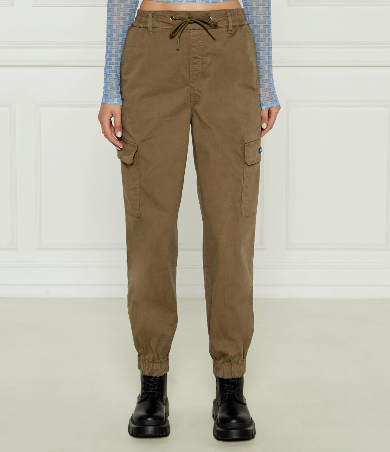 Брюки Hugo Blue cargo Relaxed fit, цвет cachi
Брюки Hugo Blue cargo Relaxed fit, цвет cachi