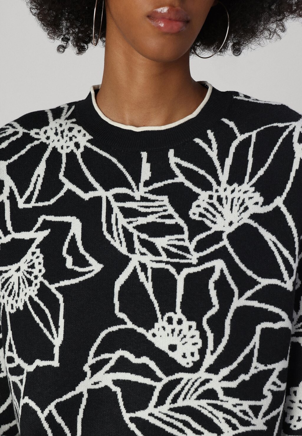 Джемпер VMNEW FLORA O-NECK Vero Moda, черный
Джемпер VMNEW FLORA O-NECK Vero Moda, черный